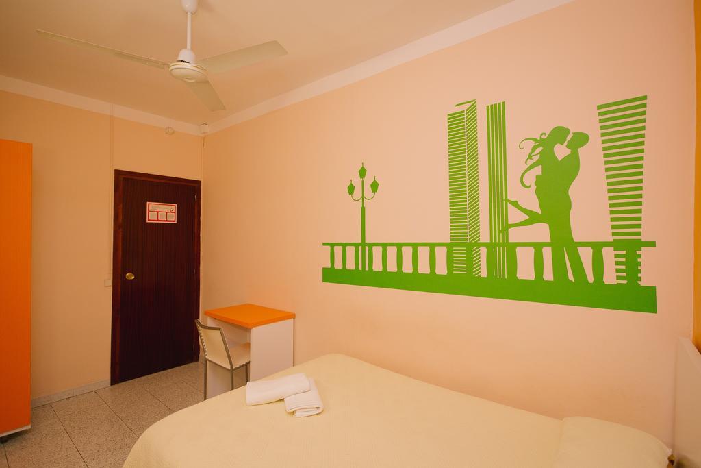 Pension Norma Barcelone Extérieur photo